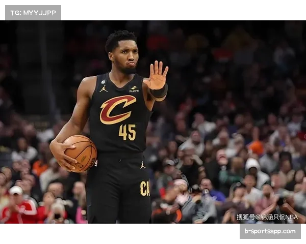 威金斯首节高效砍下13分成为全场唯一首节得分上双的球员